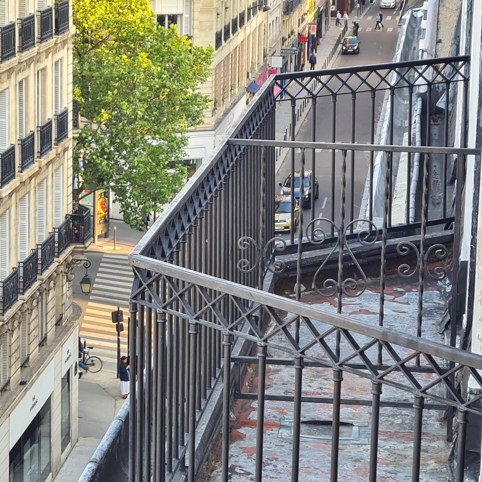 Hotel La Louisiane París Exterior foto