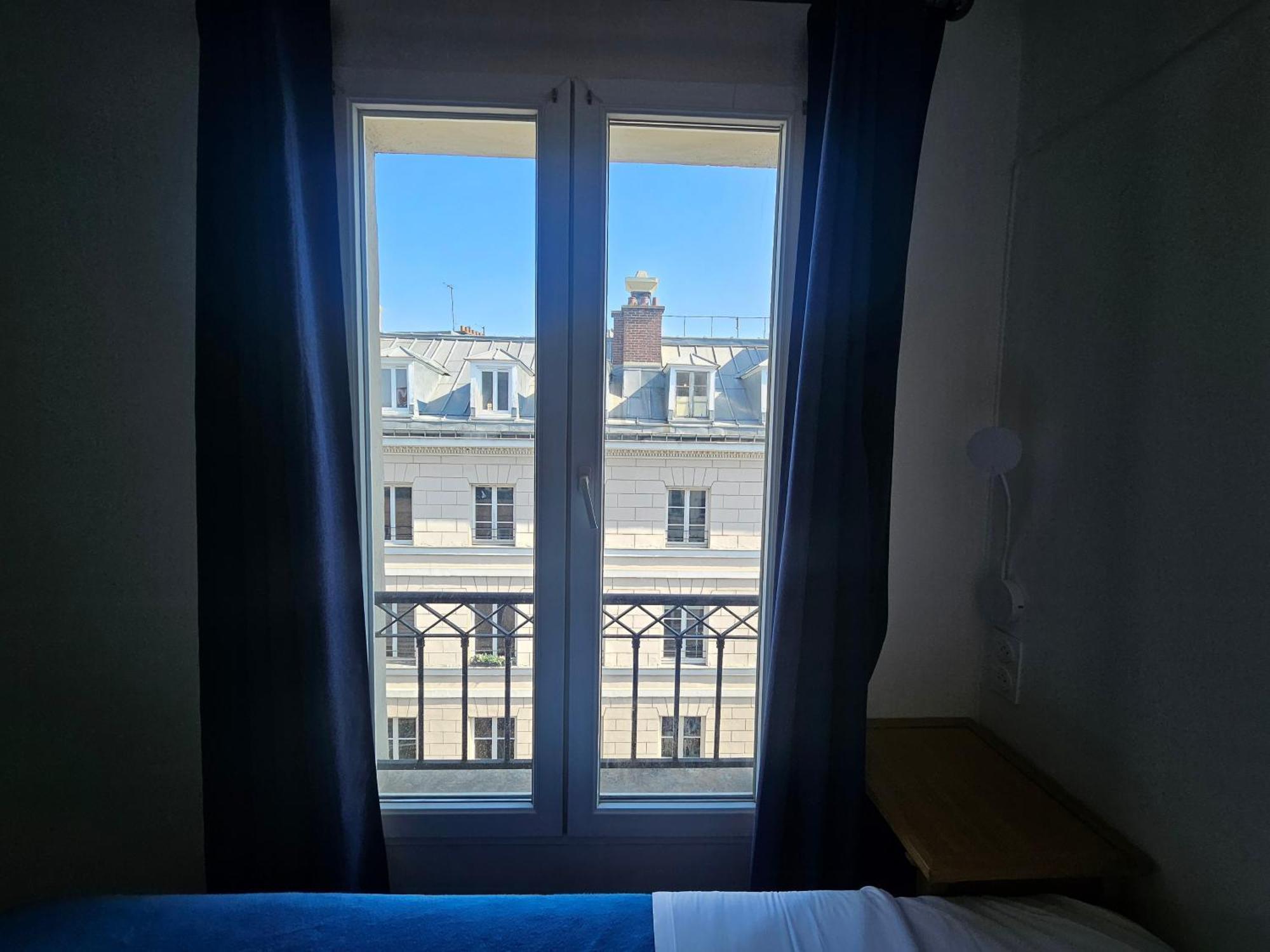 Hotel La Louisiane París Exterior foto